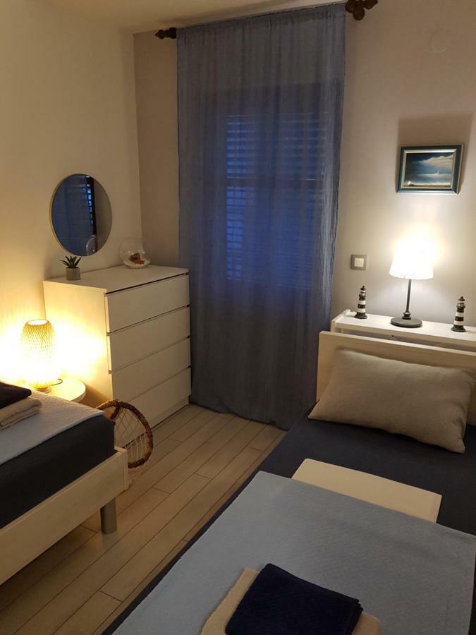 Evamaria Apartments Porec Exterior photo